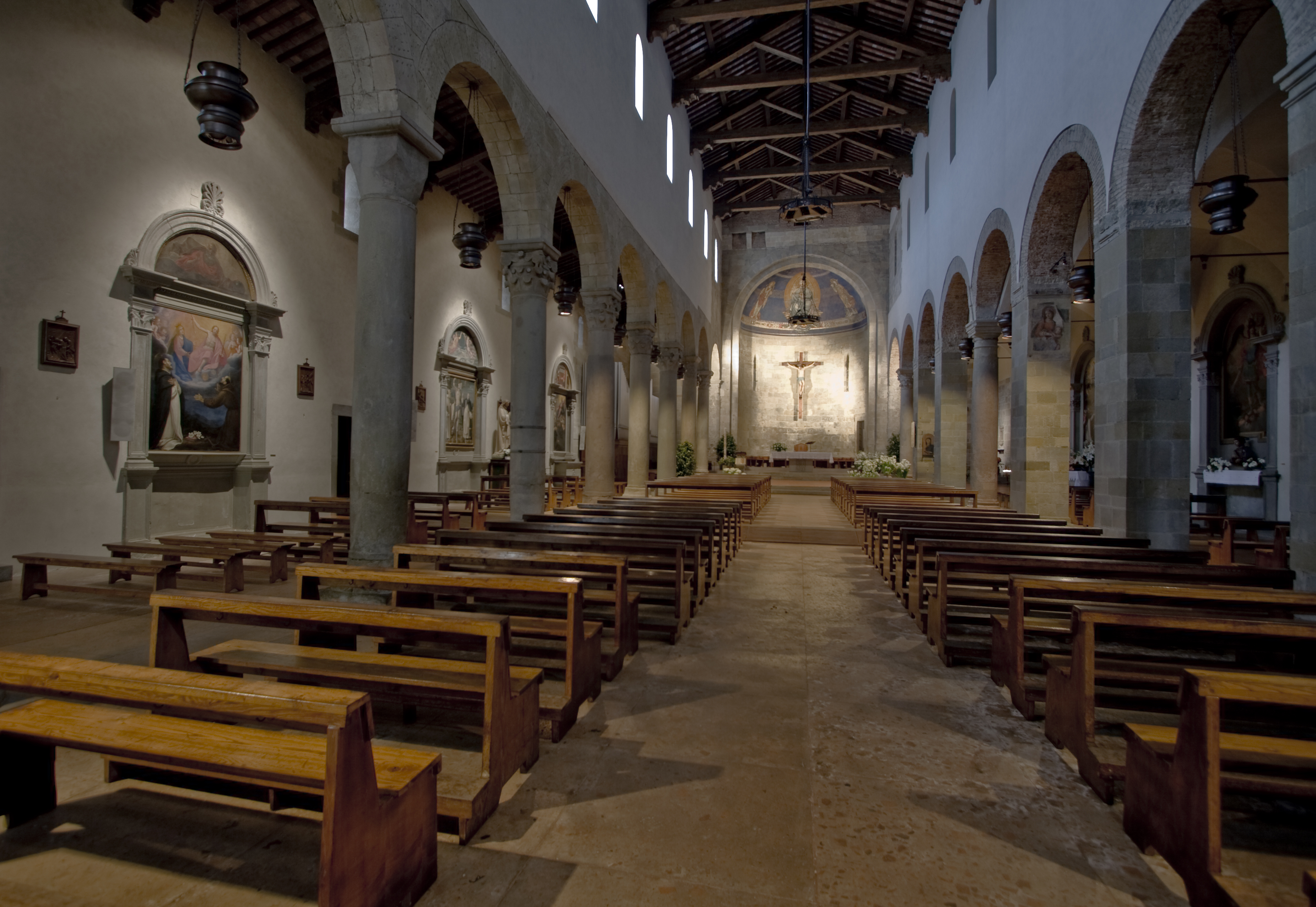 Pieve S. Lorenzo - Interno Pieve S. Lorenzo - Interno